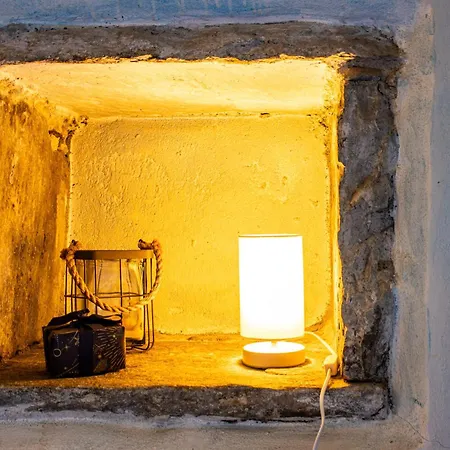 Romantic 5vie Capis *